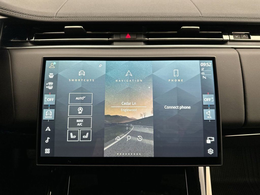 New 2027 Santorini Black Metallic Land Rover SE image 13