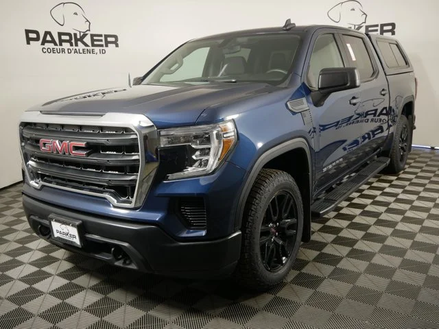 2021 GMC Sierra Base 4WD Crew Cab Short Box's photo
