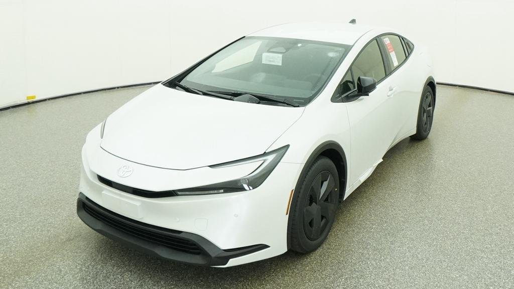 New 2026 Wind Chill Pearl Toyota LE image 20