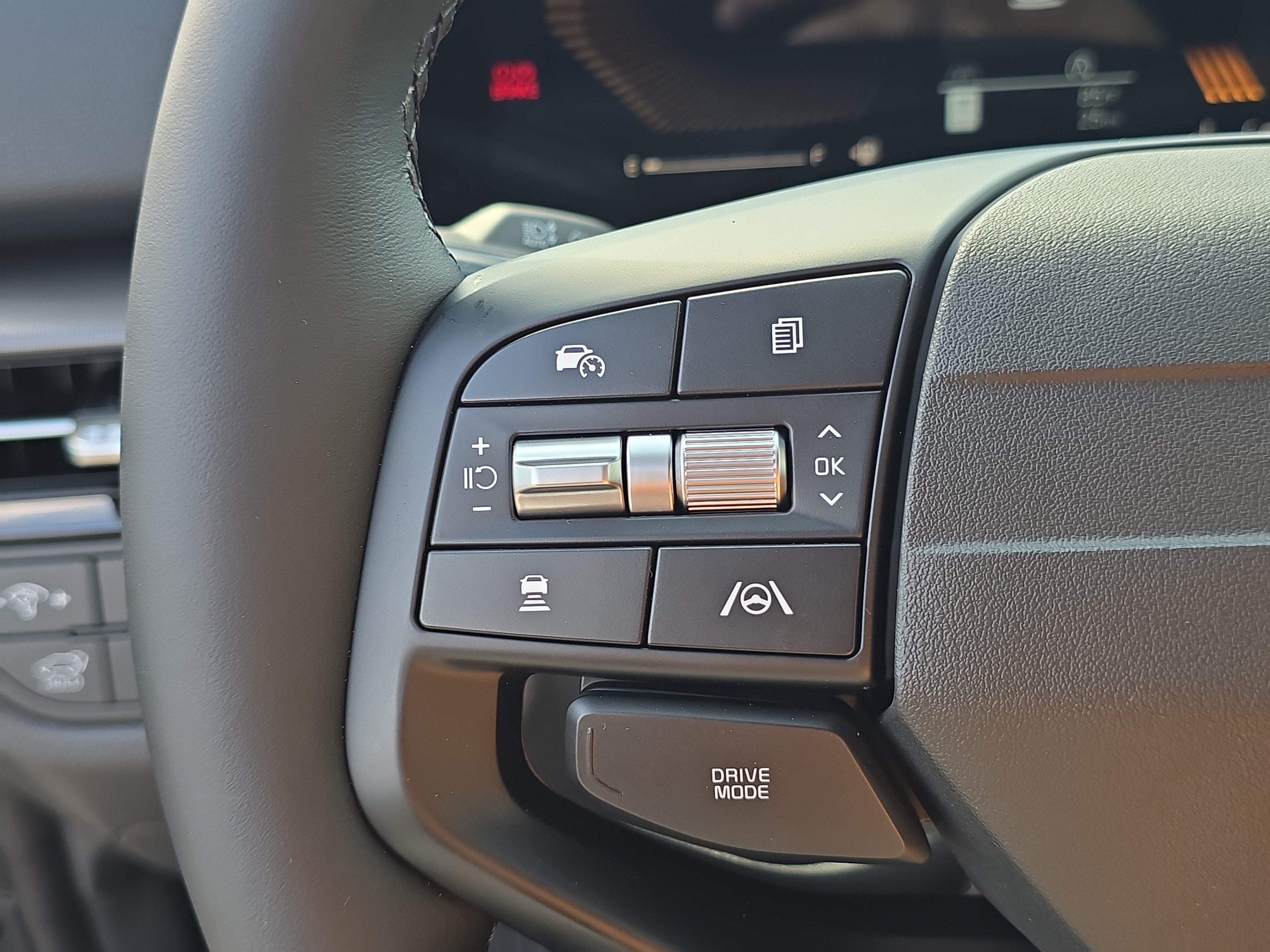 New 2026 Gravity Gray Kia EX image 30