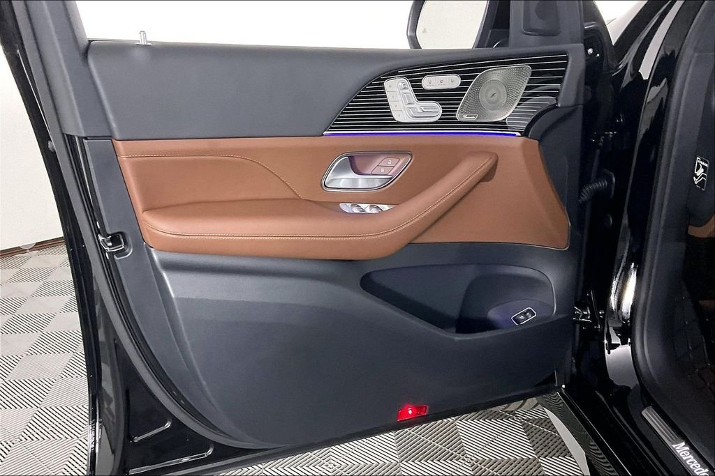 2026 Mercedes-Benz GLS Base - Photo 14