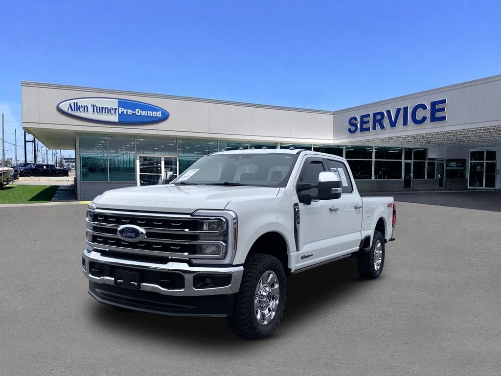 Used 2026 White Metallic Ford King Ranch image 4