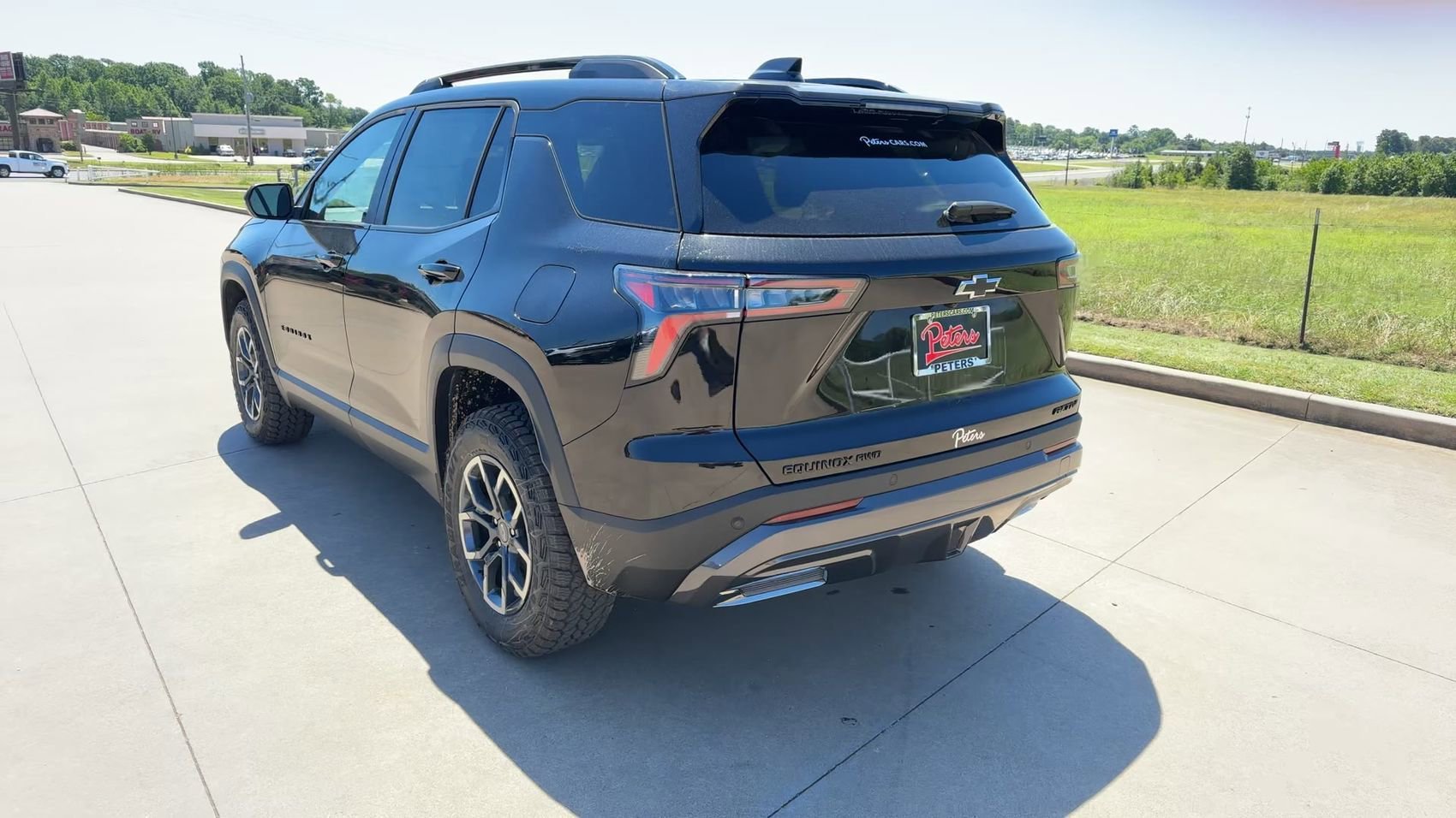 New 2026 Mosaic Black Metallic Chevrolet AWD ACTIV image 6