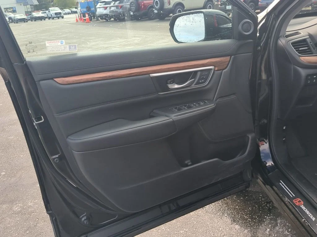 Used 2020 Black Honda EX-L image 12