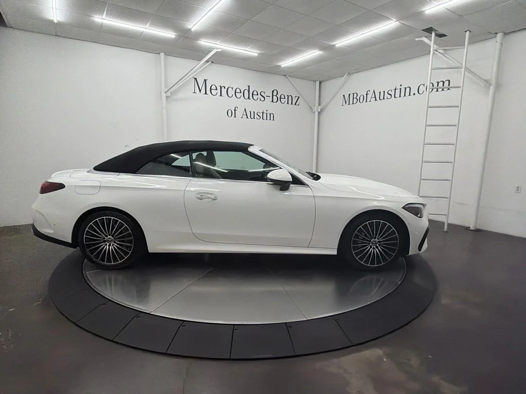 New 2027 White Mercedes-Benz CLE 450 image 8