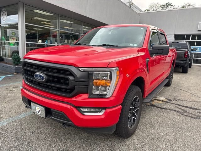 Used 2022 Red Ford XLT image 2