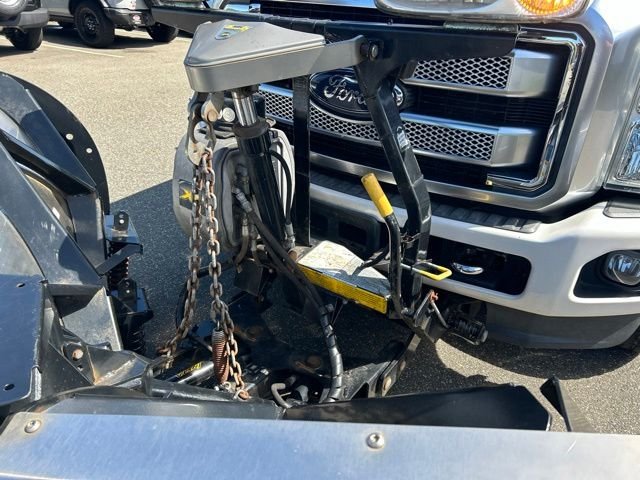 Used 2015 White Platinum Clearcoat Metallic Ford Platinum image 12