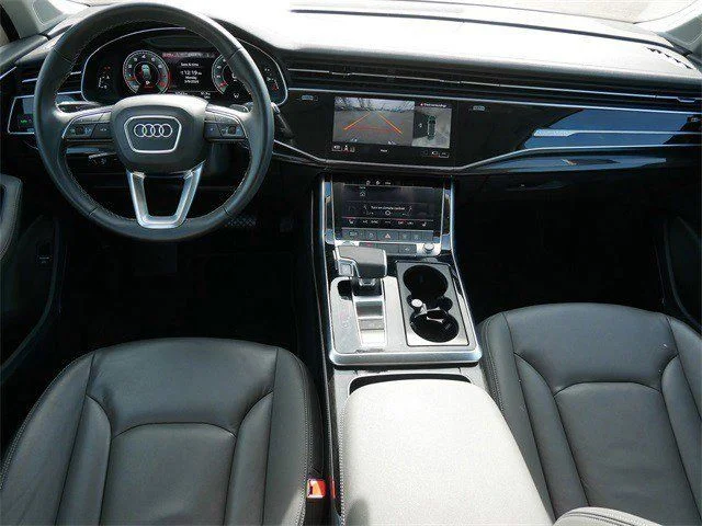 Used 2025  Audi 55 Premium Plus image 11