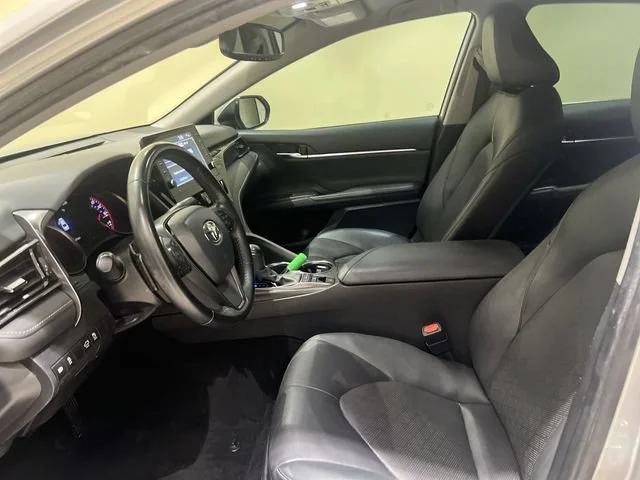 2022 Toyota Camry XSE - Photo 18
