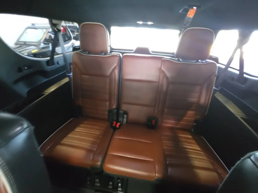 Used 2023 FROSTED PINE METALLIC GMC Denali Ultimate image 36