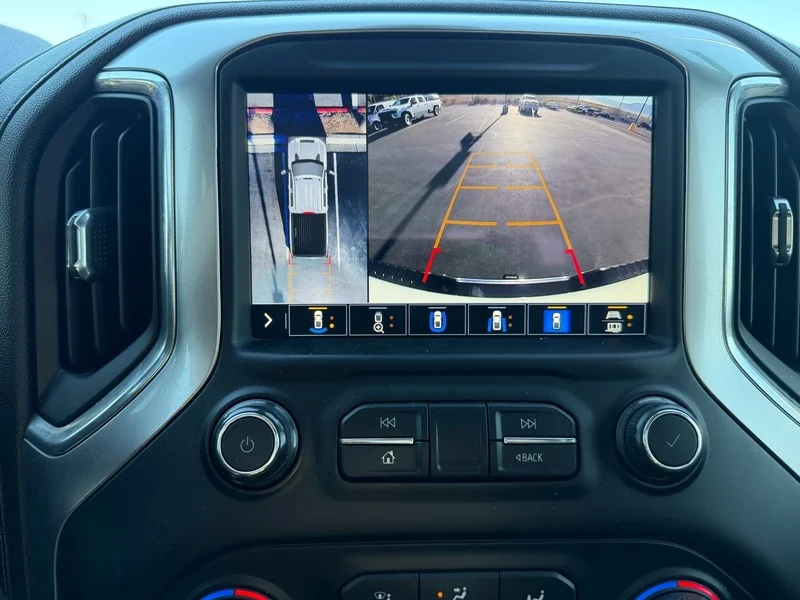 Used 2020 SUMMIT WHITE Chevrolet LTZ image 11