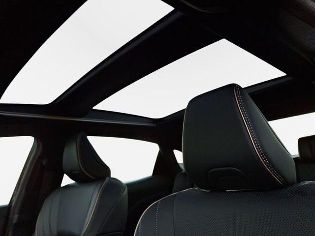 New 2026 Black Toyota Platinum image 9