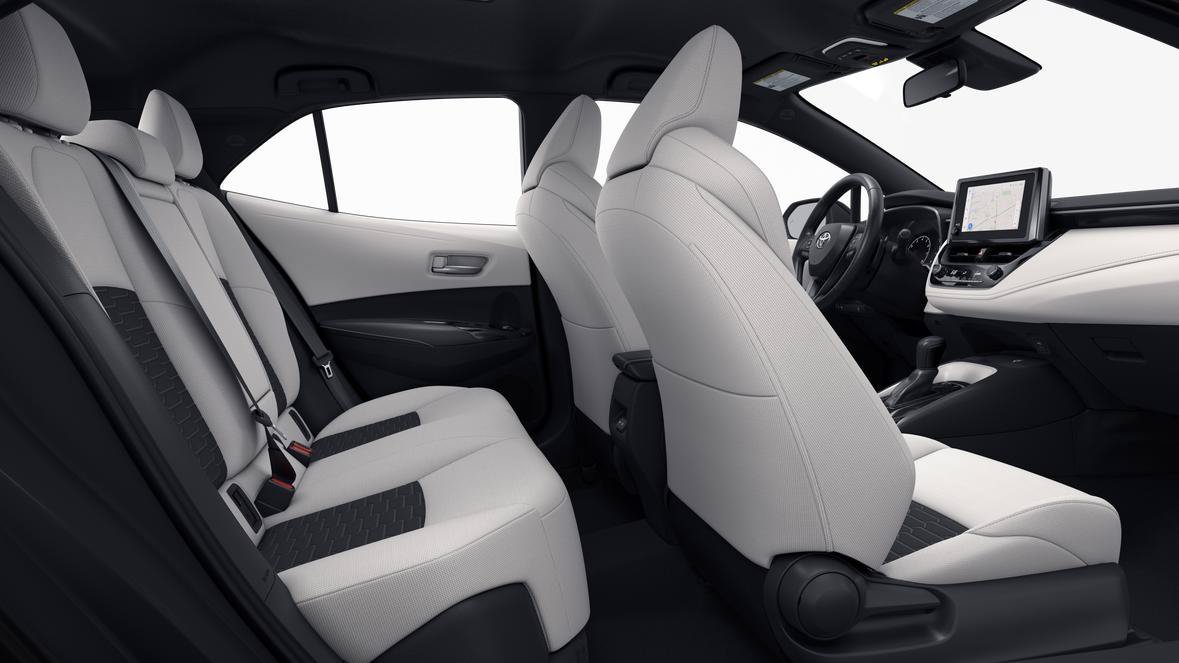 2026 Toyota Corolla Hatchback SE - Photo 61