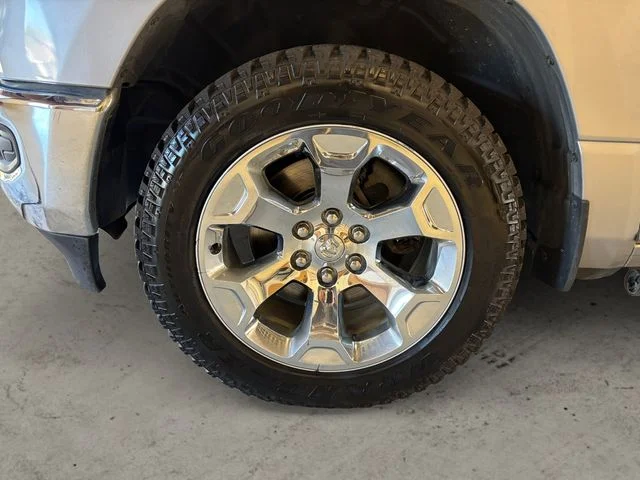 Used 2019 Silver Ram Big Horn/Lone Star image 15