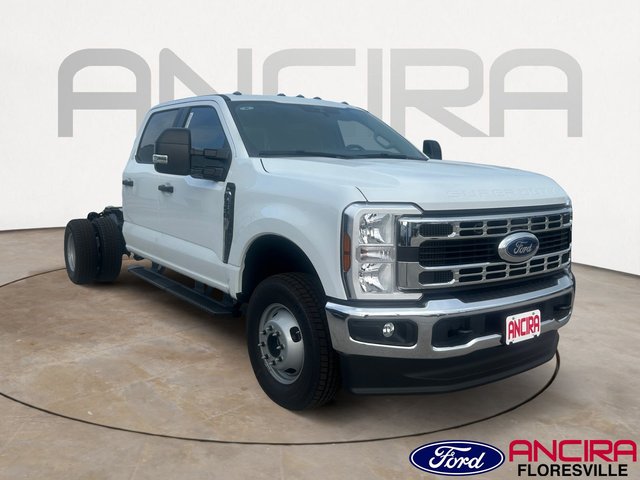 New 2026 Ford Super Duty F-350 DRW XL