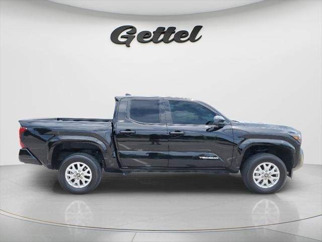 Certified Used 2025 BLACK Toyota  image 4