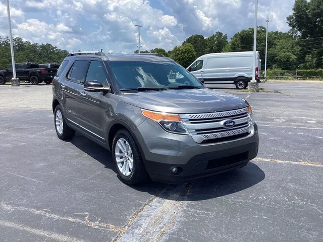 2013 Ford Explorer XLT's photo