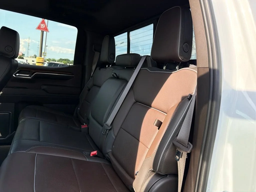 Used 2023 Summit White GMC Denali image 18