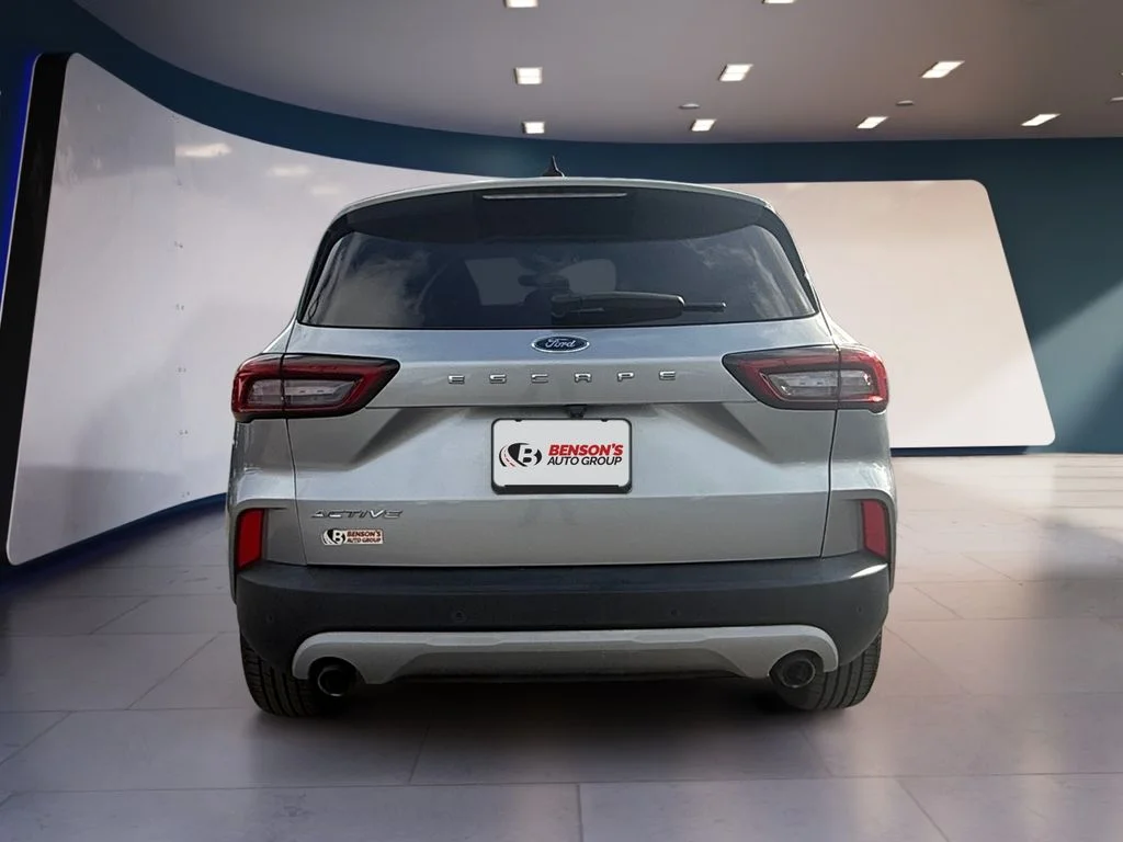 Used 2023 Silver Ford Active image 4