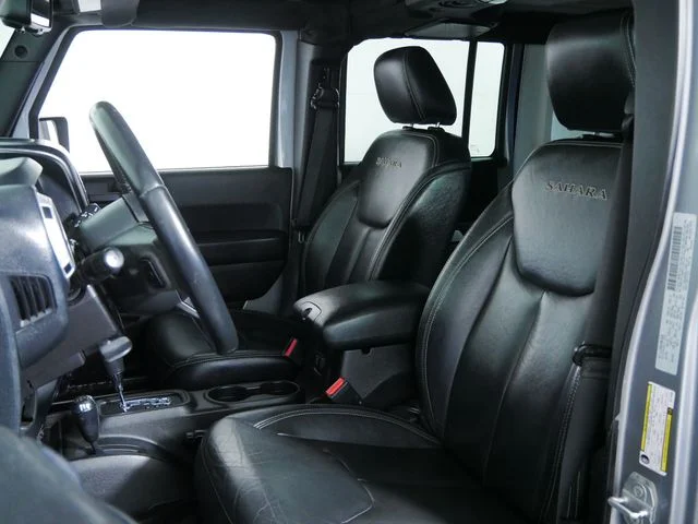 Used 2016 Silver Jeep Unlimited Sahara image 20
