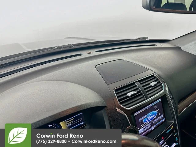 Used 2016 Shadow Black Ford Limited image 9