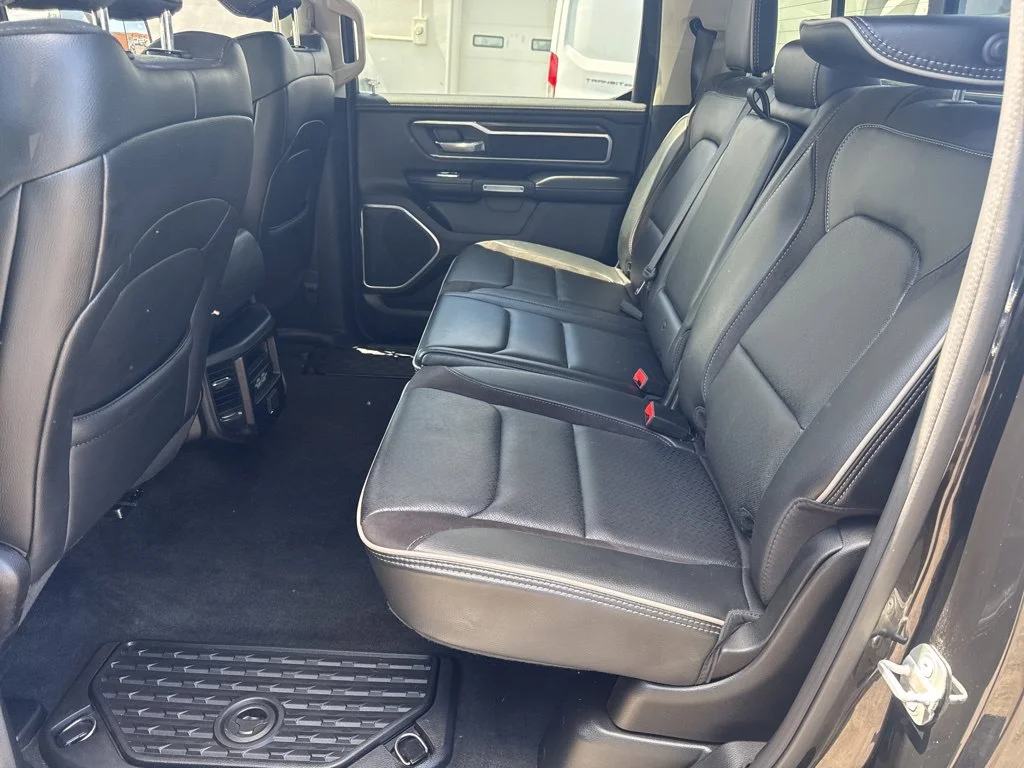 Used 2022 Black Ram Laramie image 32
