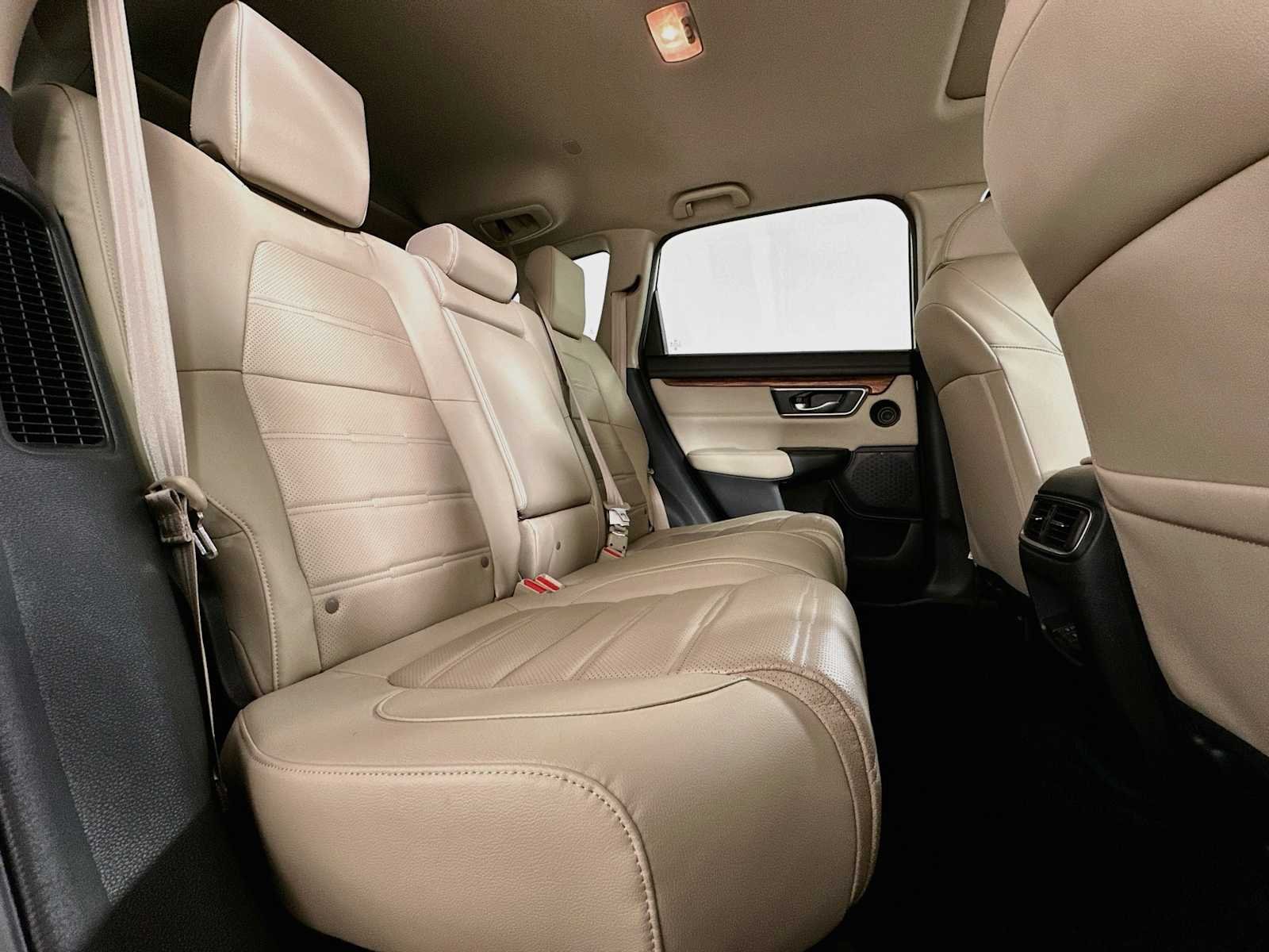 Used 2021 Platinum White Pearl Honda Touring image 26