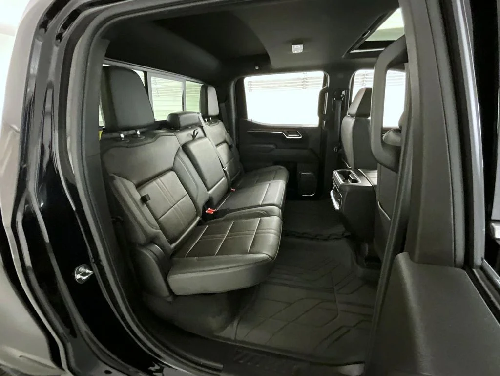 2024 Chevrolet Silverado 1500 High Country - Photo 18
