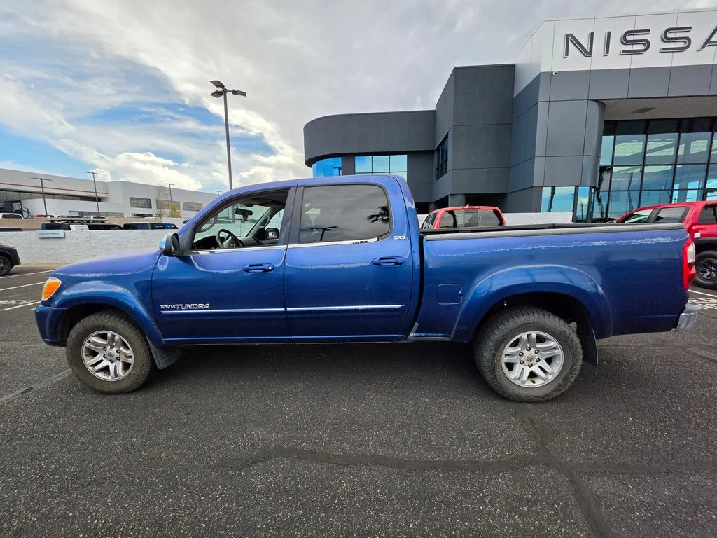 Used 2006 Blue Toyota SR5 image 8