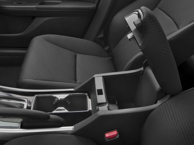 Used 2017 Lunar Silver Metallic Honda LX image 15