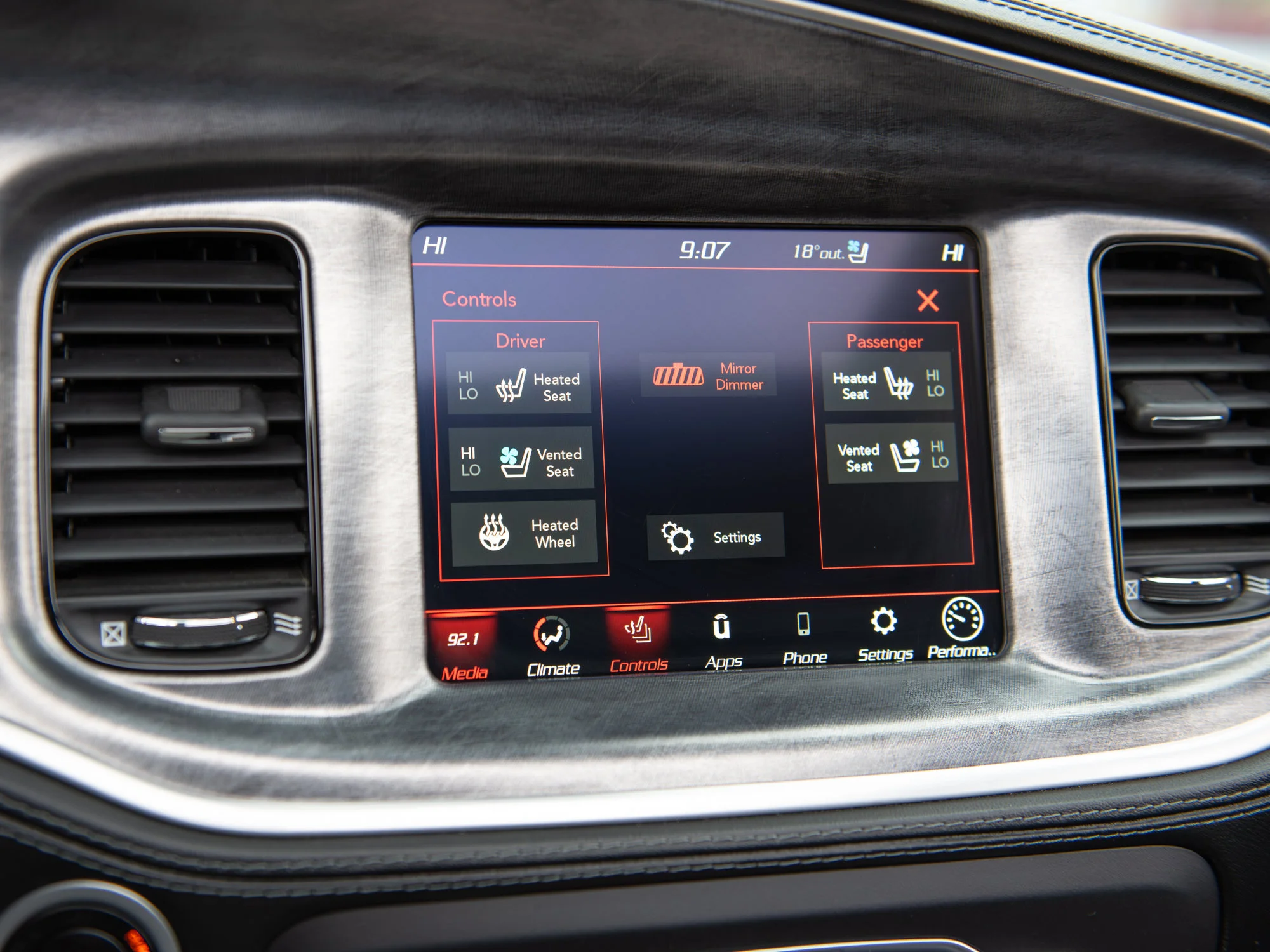 Used 2023 go mango Dodge Scat Pack 392* | 6.4L HEMI V8 | 485 HP | Brembo Brakes | Sunroof | image 27