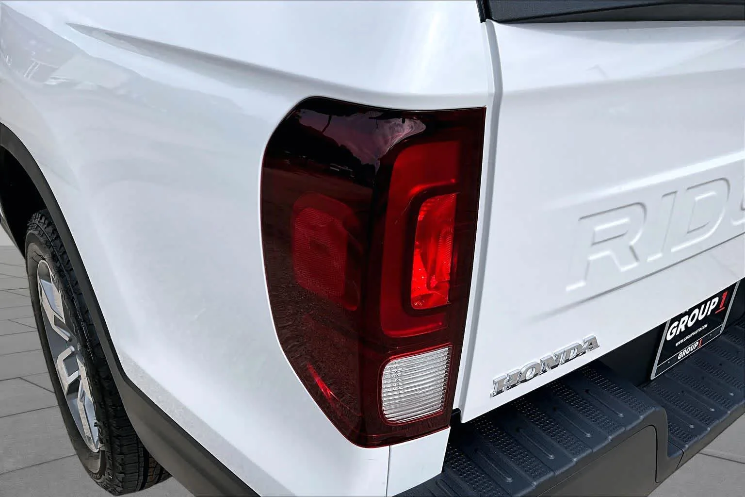 New 2026 Platinum White Pearl Honda RTL image 14