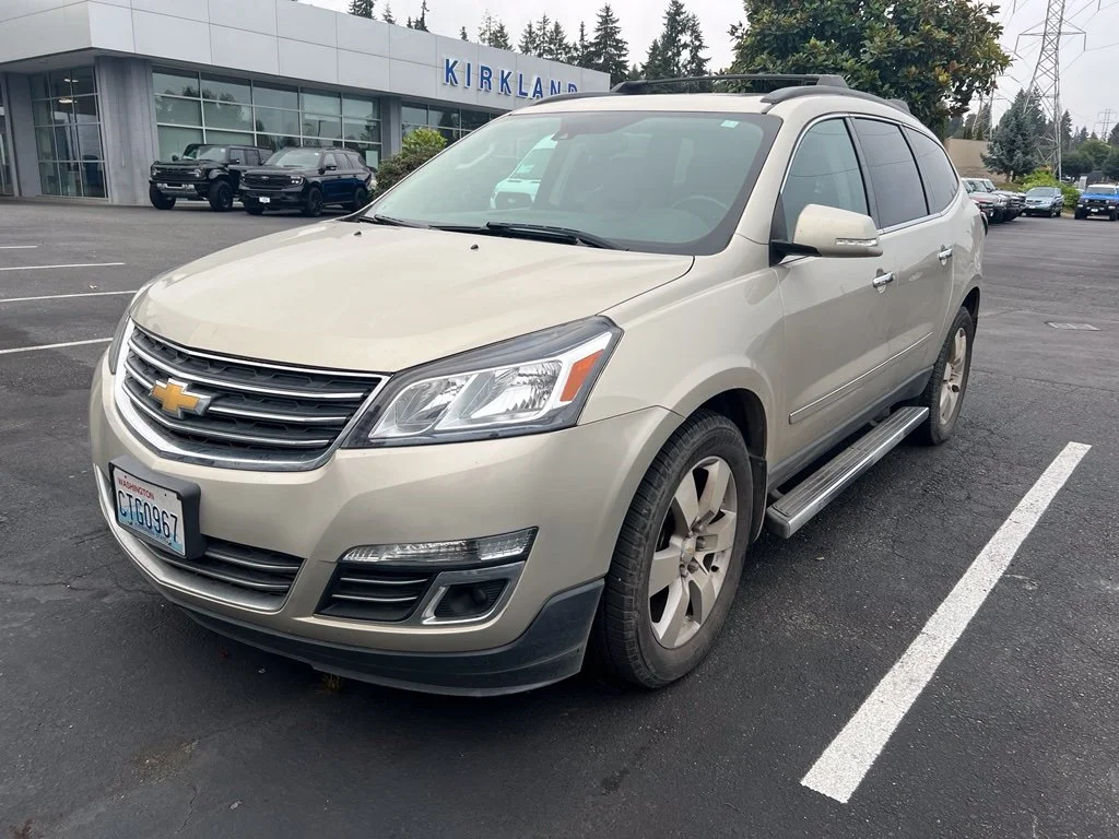 Used 2015 Champagne Silver Chevrolet LTZ image 3