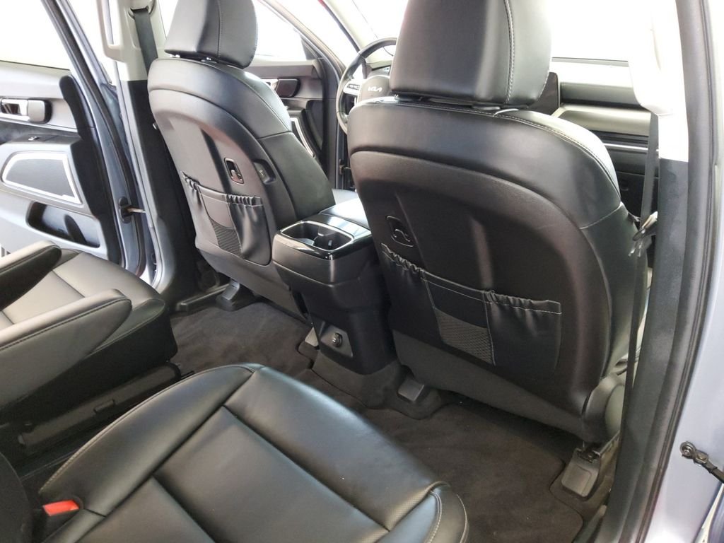Certified Used 2024 Silver Kia S image 17