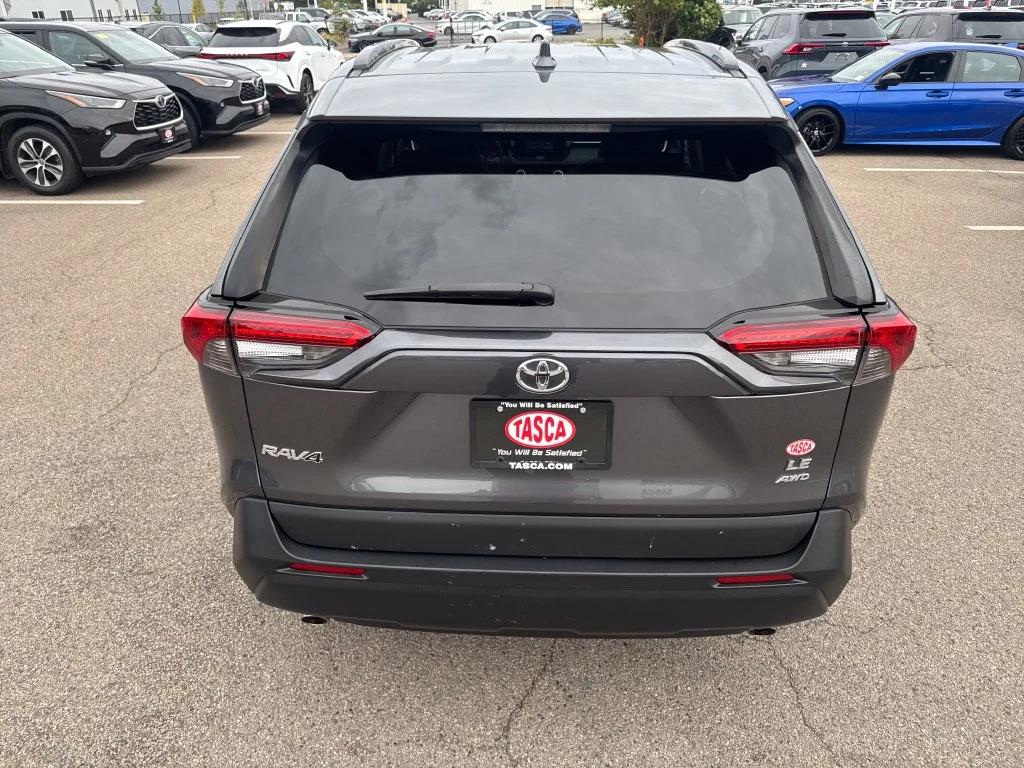 Used 2021 Gray Toyota LE image 6