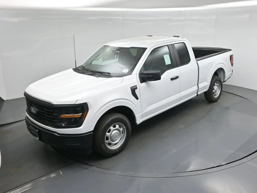 New 2026 White Ford XL image 28