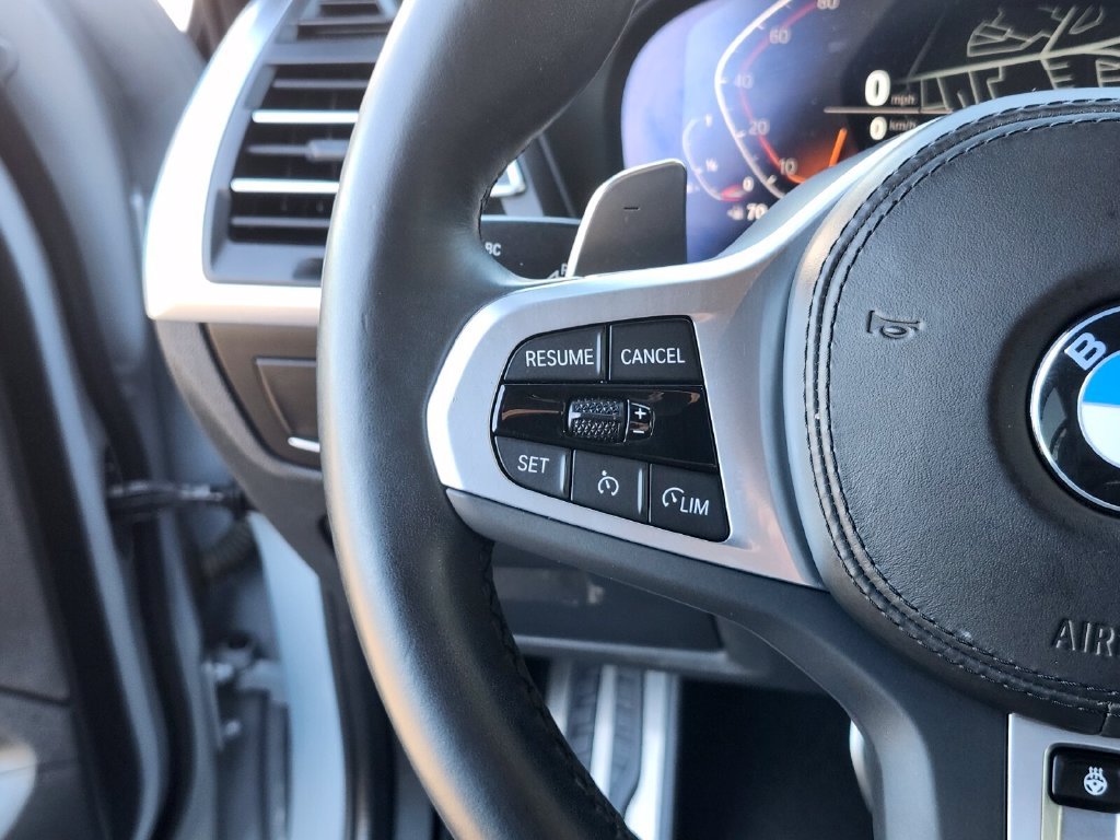 Used 2023 Gray BMW xDrive30i image 29