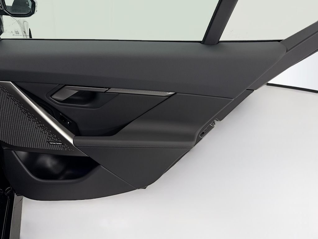 New 2026 Black Sapphire Metallic BMW 530i xDrive image 26