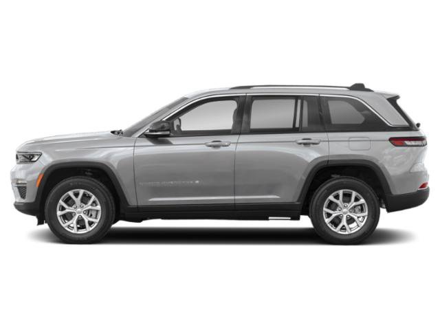 Used 2023 Silver Zynith Jeep Overland image 3