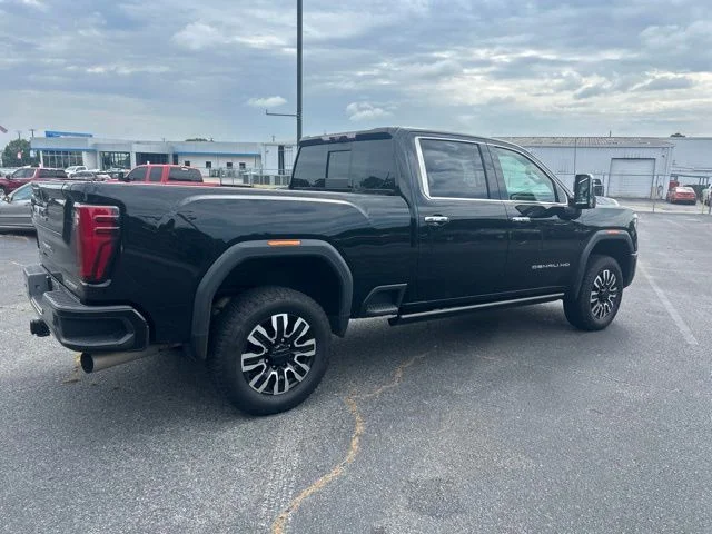 Used 2024 Black GMC Denali Ultimate image 4