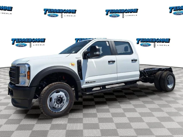 2027 Ford Chassis Cab F-450® XL