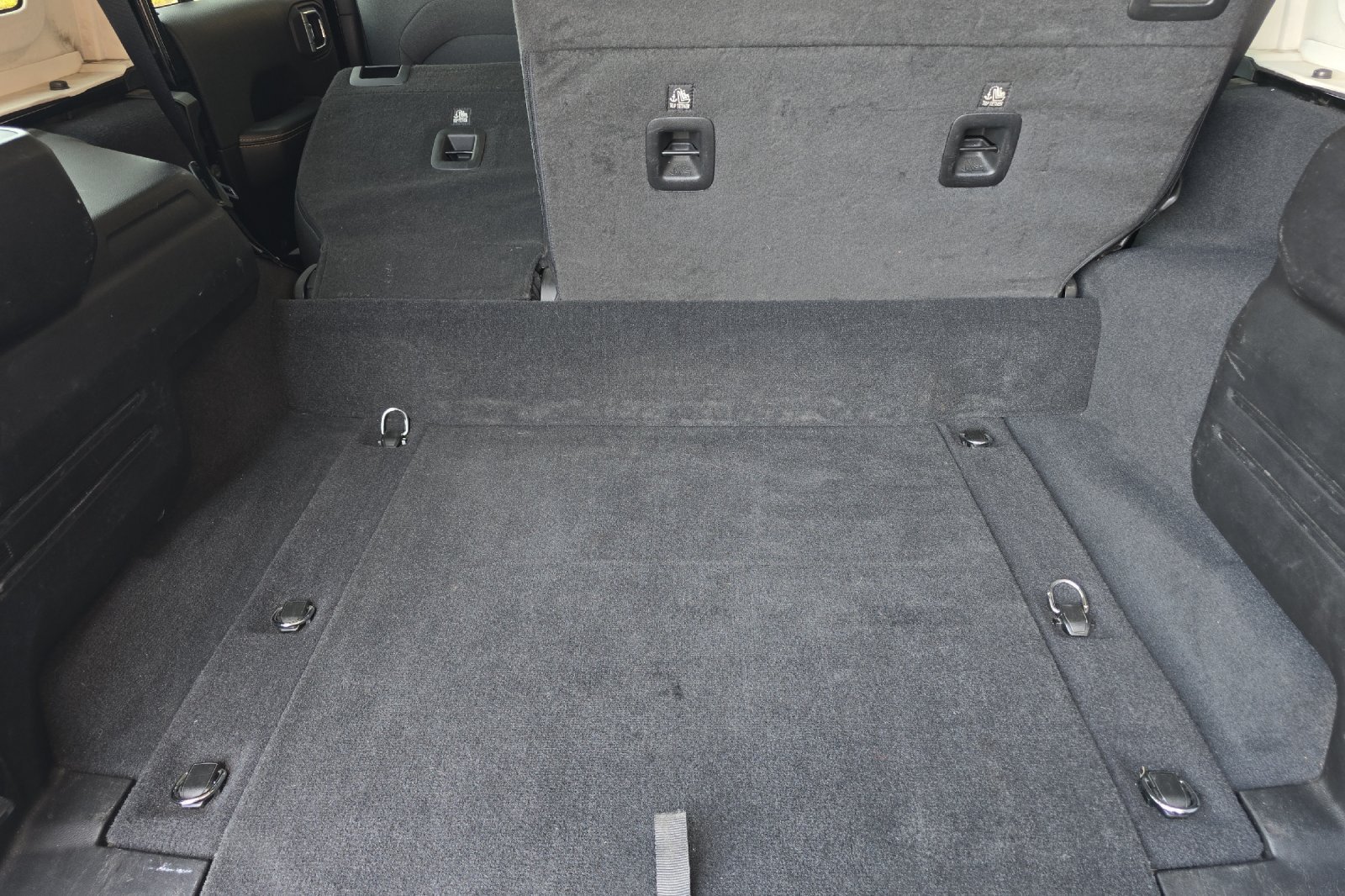Used 2024 Black Clearcoat Jeep Sahara image 14