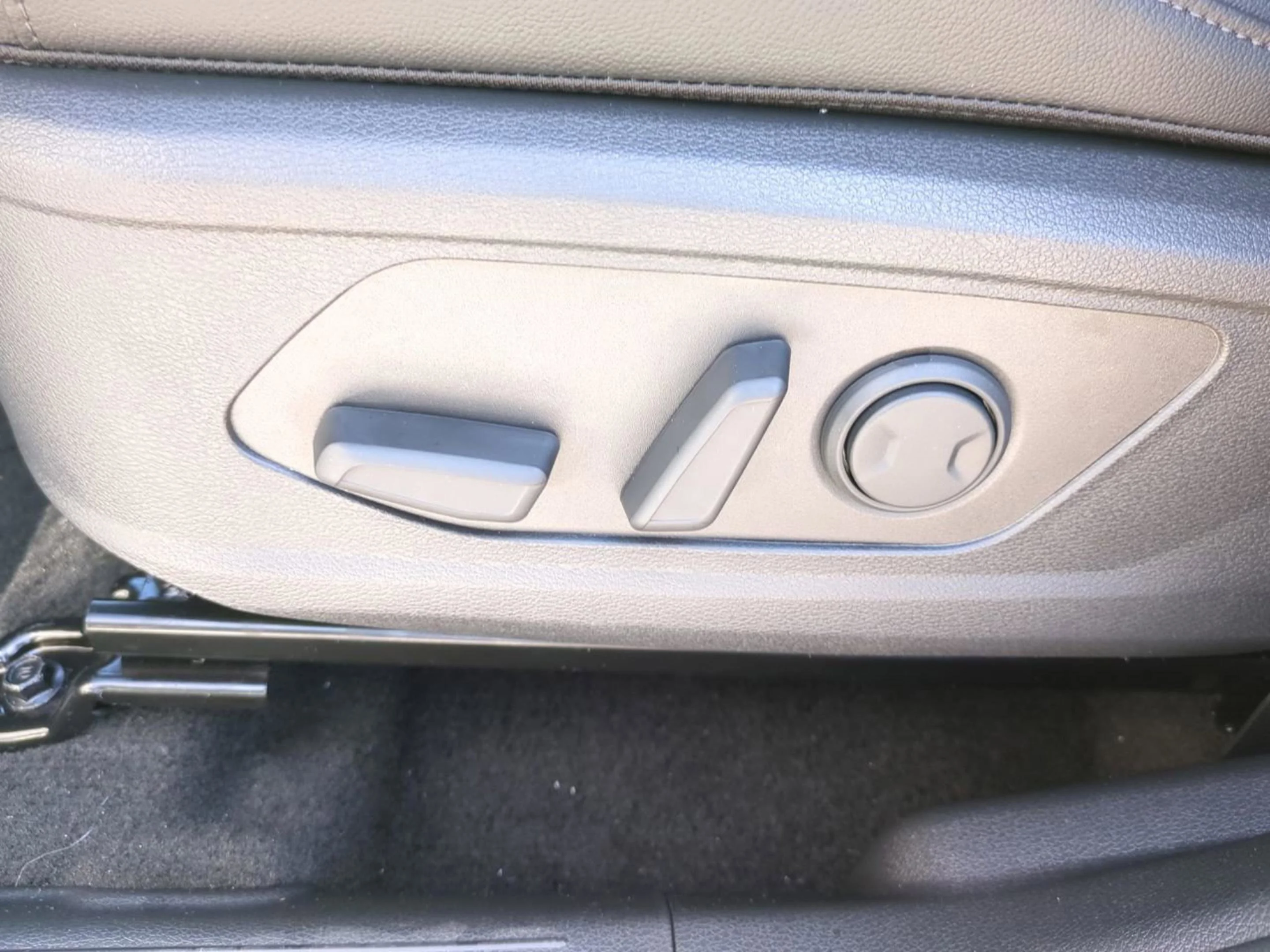 2026 Kia Sportage EX - Photo 23