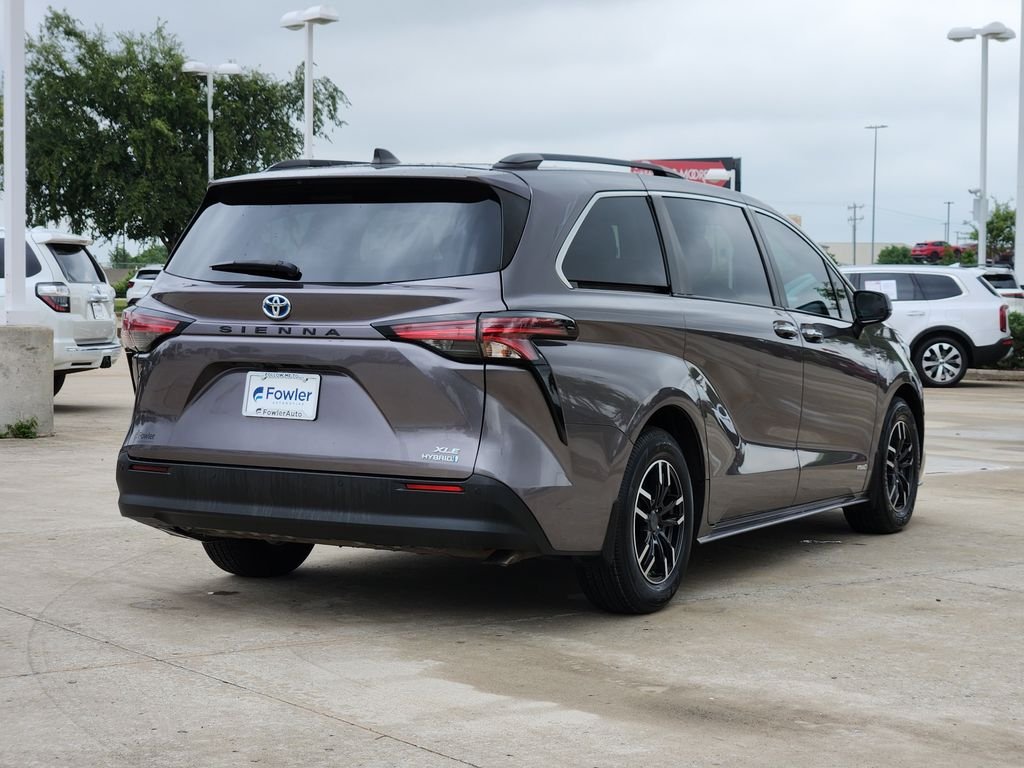 Used 2021 Gray Toyota XLE image 7