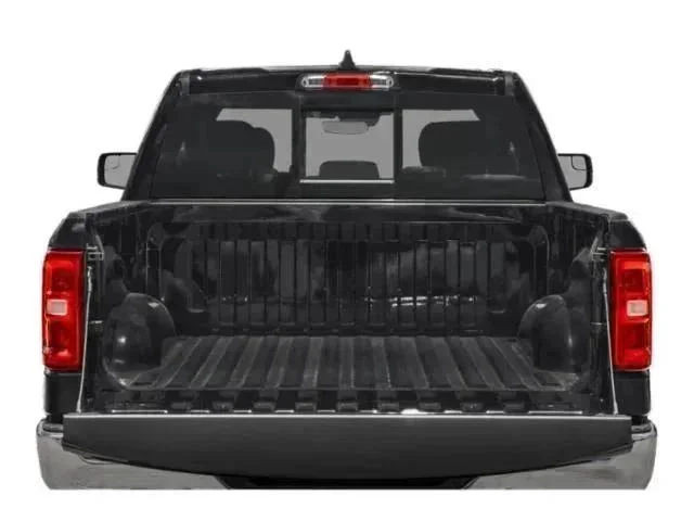 New 2026 Molten Red Pearl-Coat Exterior Paint RAM Big Horn/Lone Star image 8