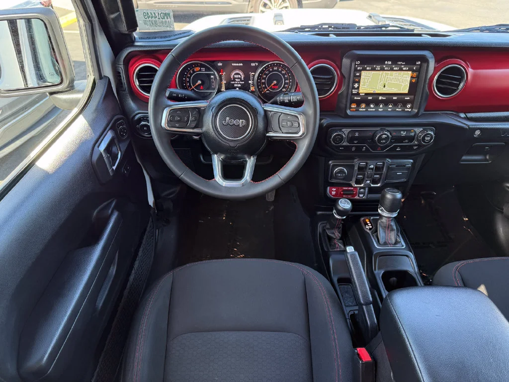 Used 2023  Jeep Rubicon image 20