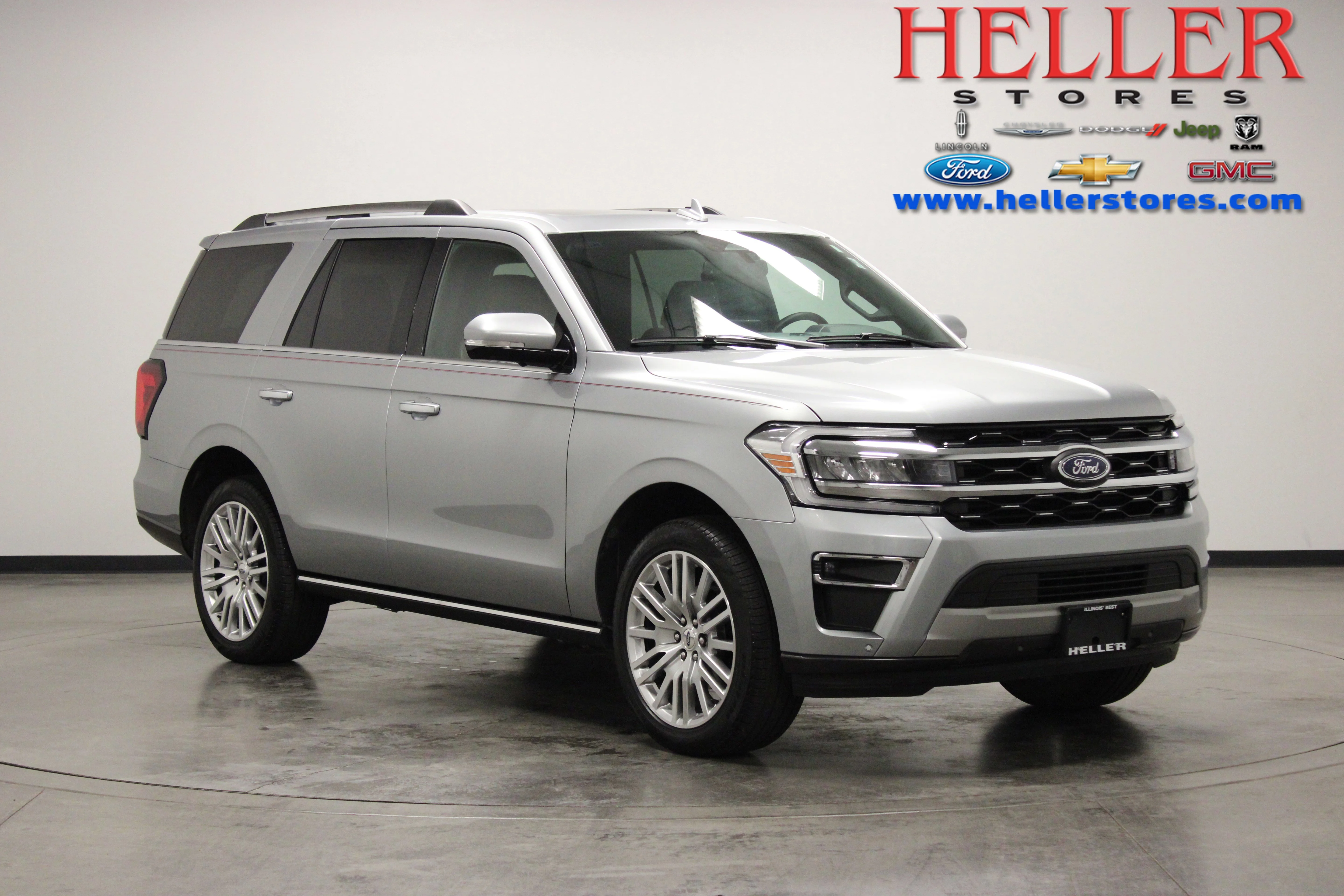 Used 2024 Silver Metallic Ford Limited image 1