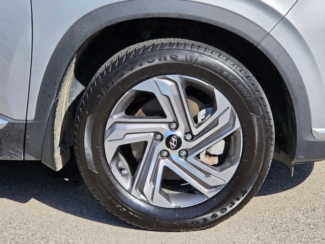 Used 2023 Silver Hyundai SEL image 9