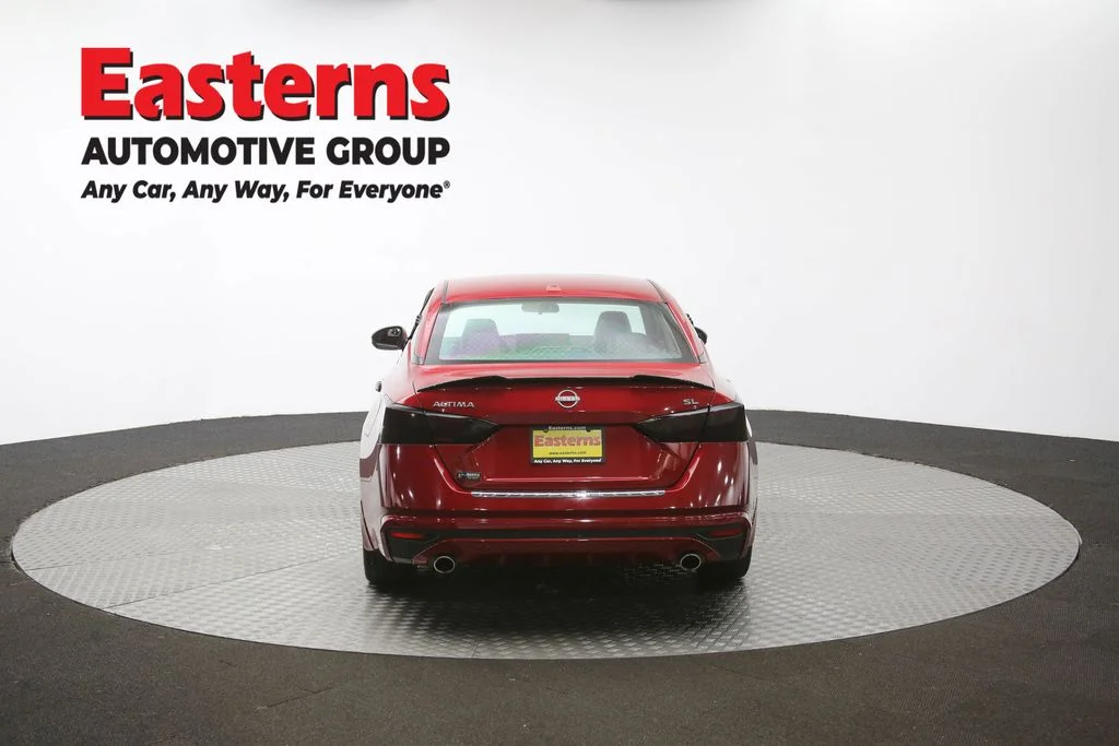 Used 2023 Red Nissan 2.5 SL image 36