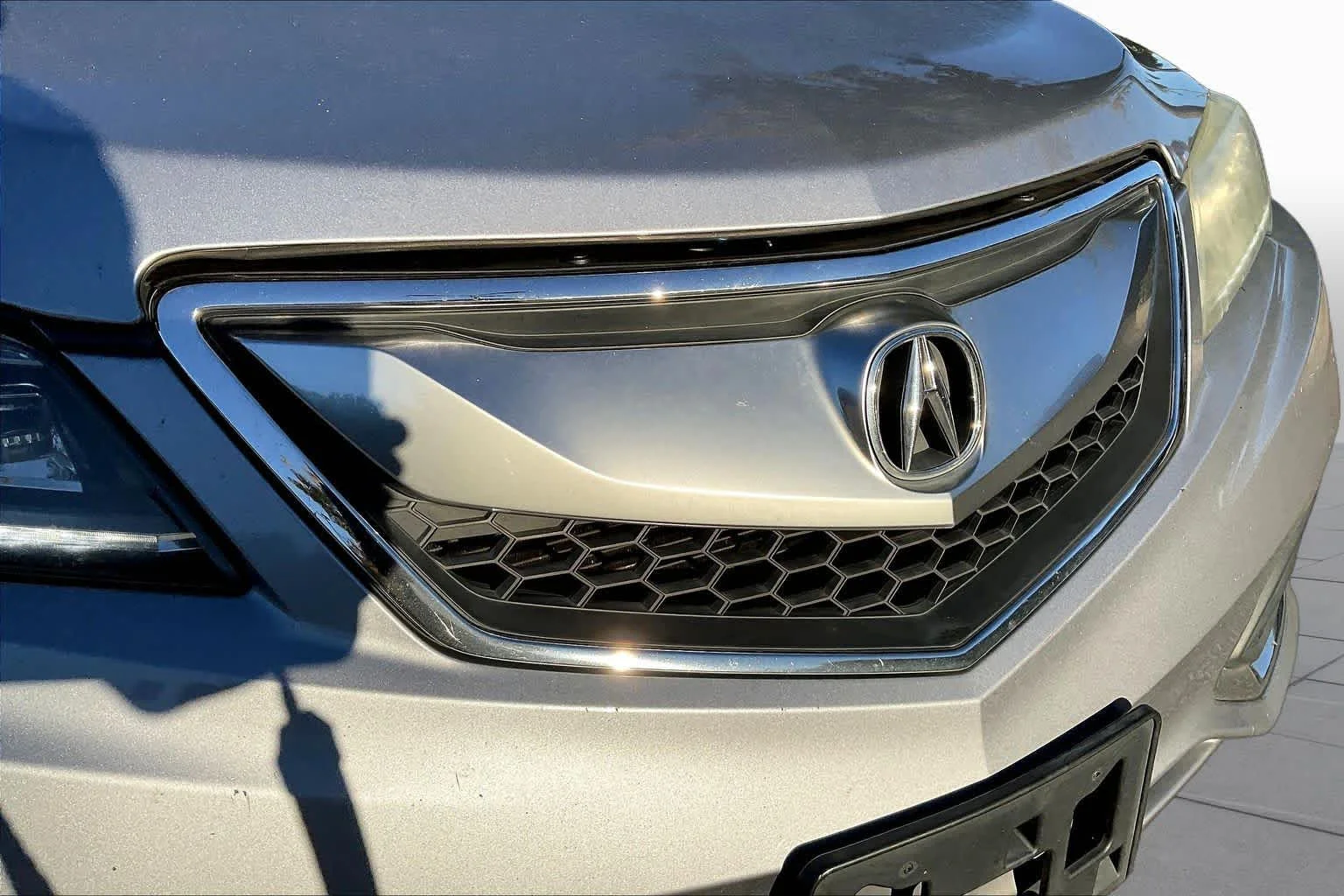 Used 2016 Slate Silver Metallic Acura Tech Pkg image 29